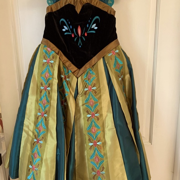 Chasing Fireflies Other - Girls Deluxe Disney ‘Anna’ Costume from Chasing Fireflies (3T-4T)